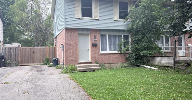 216 Brunswick Crescent, London, ON, N6G 3L2
