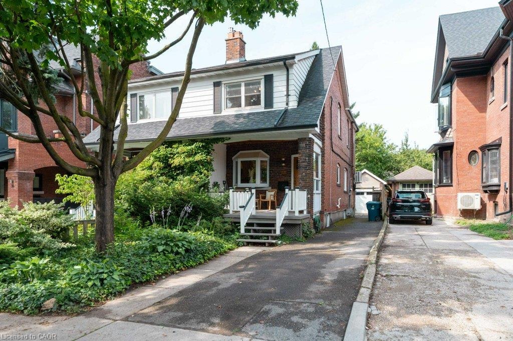 40 Delaware Avenue, Toronto, ON, M6H 2S7