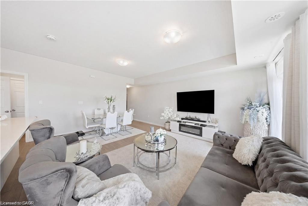 176 Wheat Lane, Kitchener, ON, N2R 0R4
