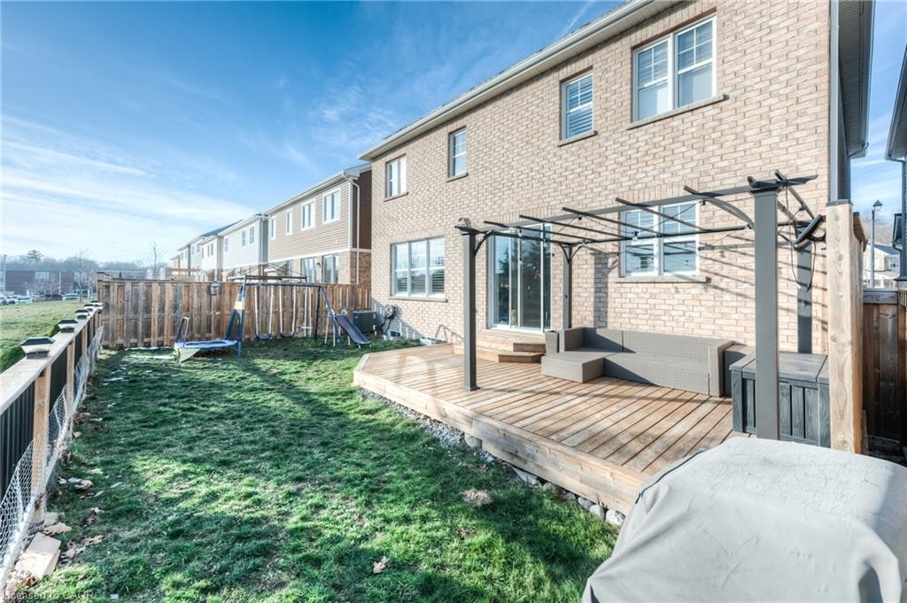 285 Seabrook Drive, Kitchener, ON, N2R 0G3 - 40