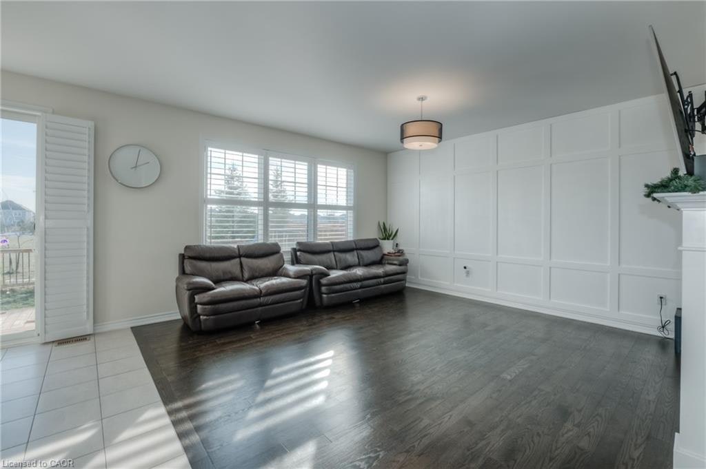 285 Seabrook Drive, Kitchener, ON, N2R 0G3 - 18