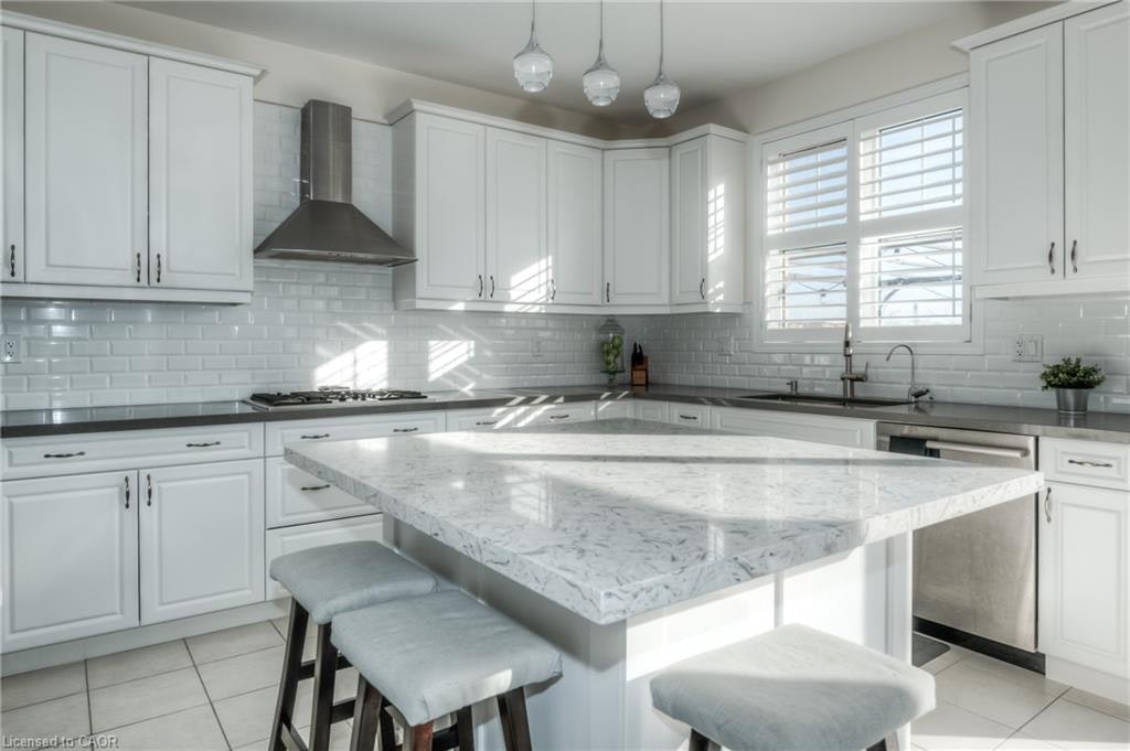 285 Seabrook Drive, Kitchener, ON, N2R 0G3 - 11
