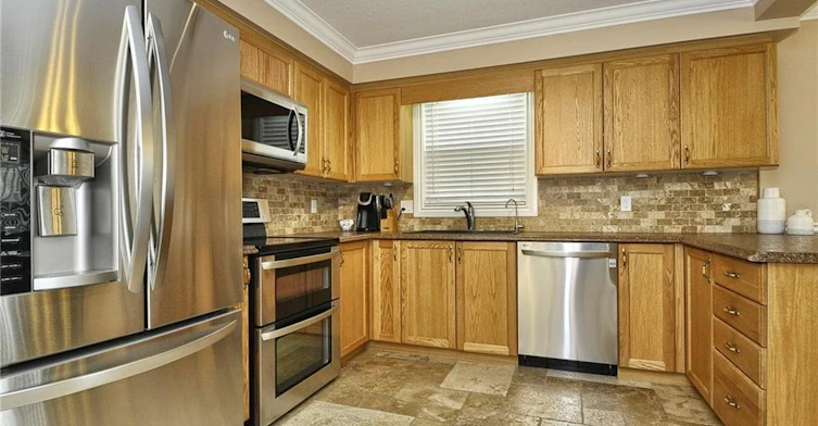 156 Copper Leaf Street, Kitchener, ON, N2E 3V9 - 4