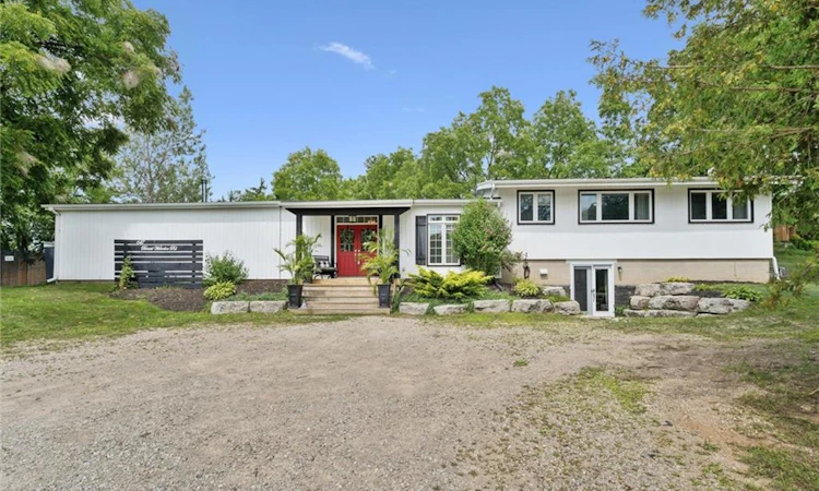 647 Brant Waterloo Road