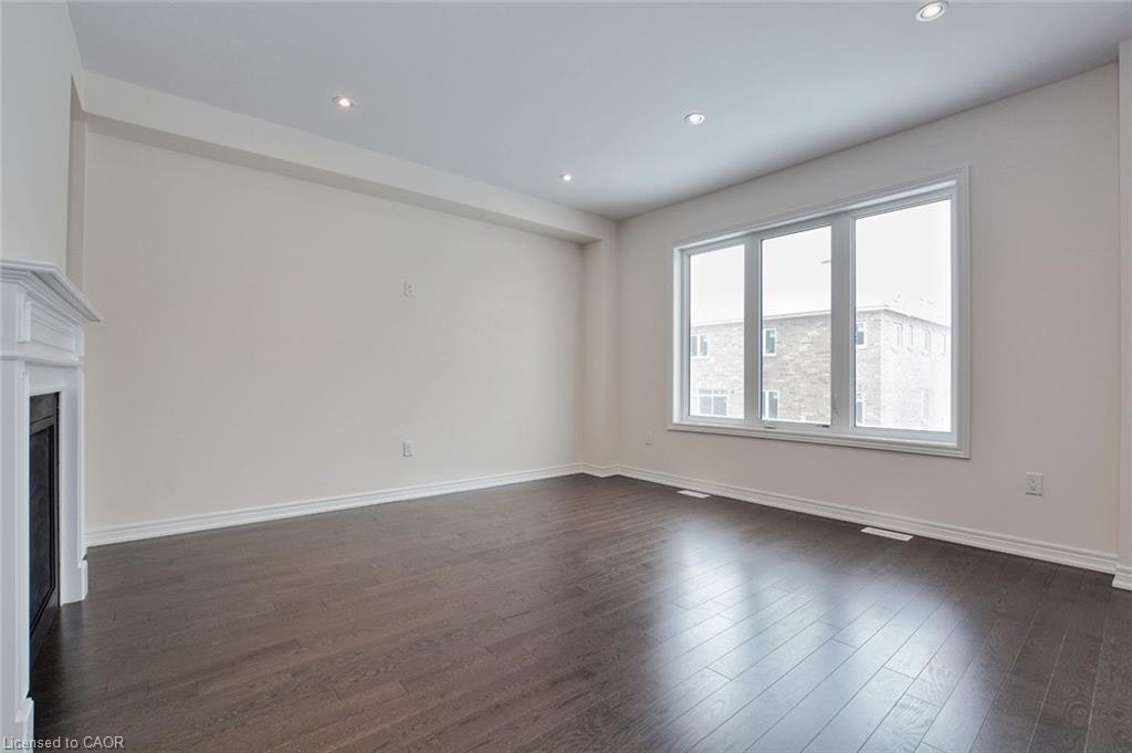 39 Morrison Drive, Hamilton, ON, L9G 3K8 - 4