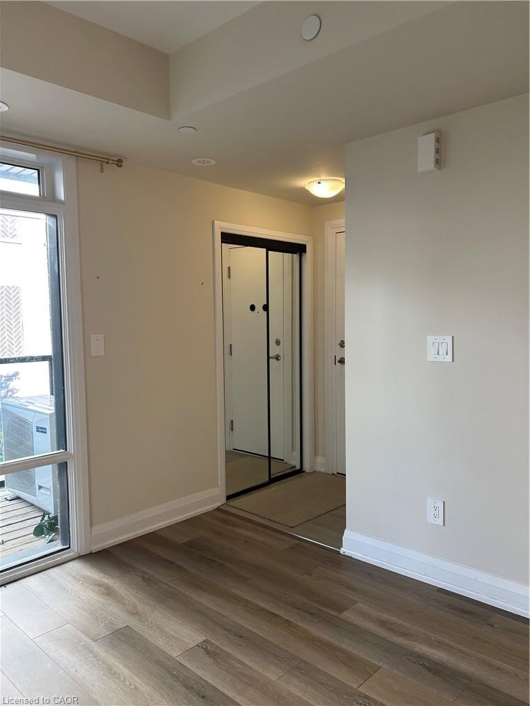 106-1581 Rose Way, Milton, ON, L7M 0L8 - 7