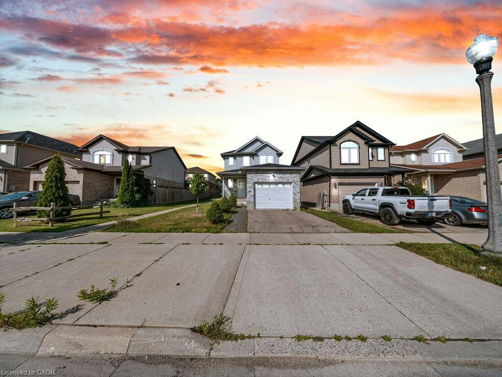 1369 Old Zeller Drive, Kitchener, ON, N2A 0C6