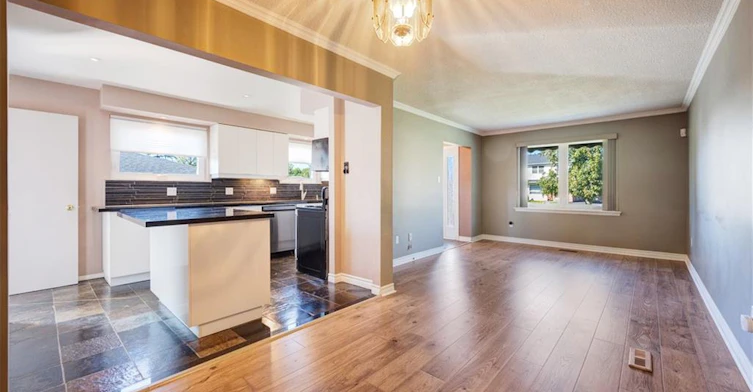 44 Marblehead Crescent, Brampton, ON, L6S 2V1 - 3