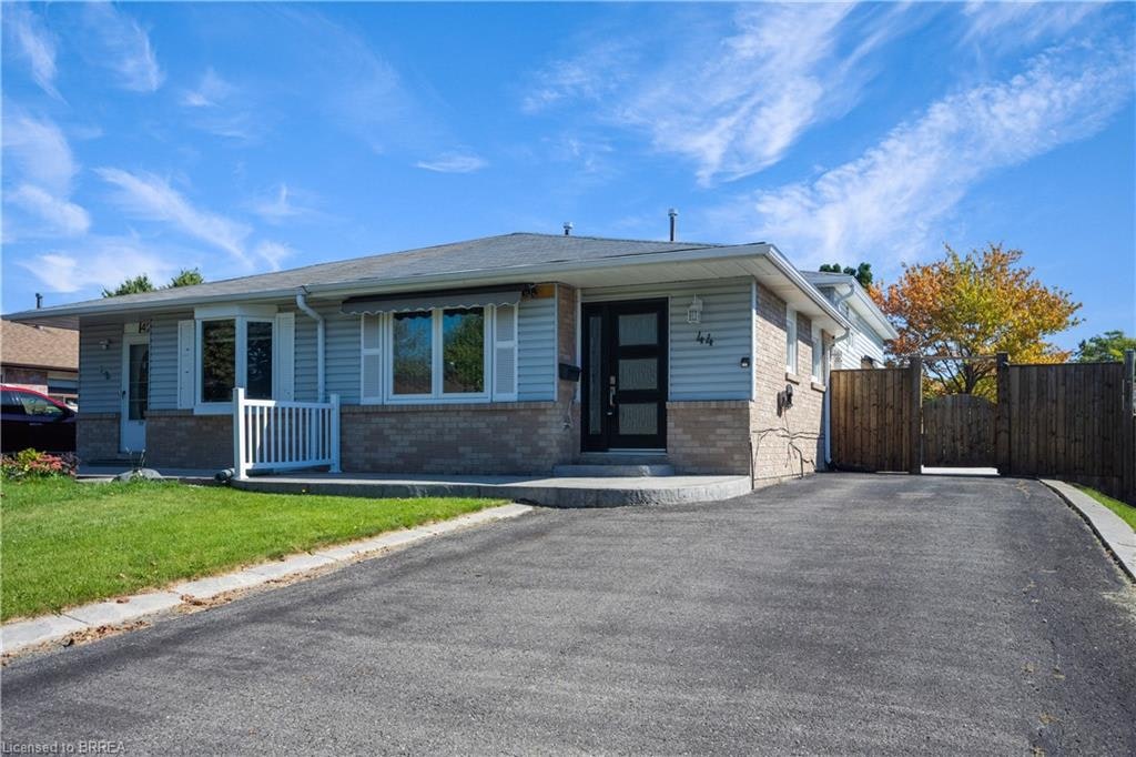 44 Marblehead Crescent, Brampton, ON, L6S 2V1