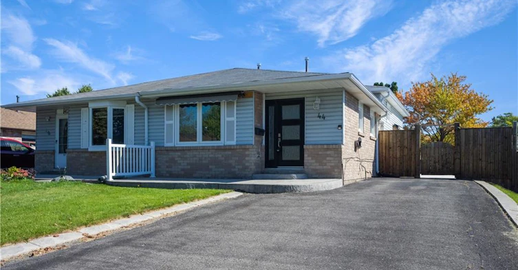 44 Marblehead Crescent, Brampton, ON, L6S 2V1