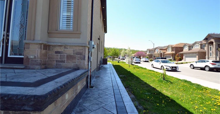 92 Nashville Circle, Hamilton, ON, L8G 5H2 - 2