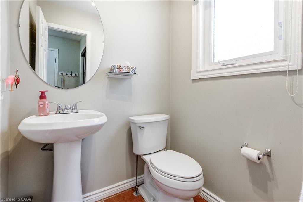 16 Harper Street, Hamilton, ON, L0R 2H3 - 7