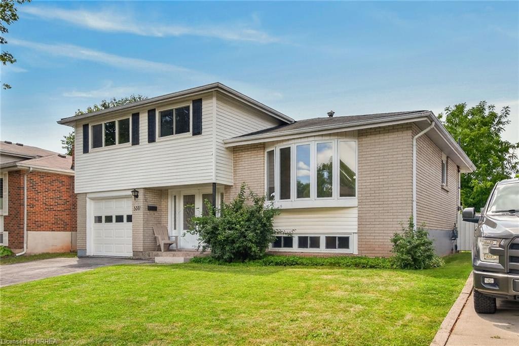 5371 Riverside Drive, Burlington, ON, L7L 3X9