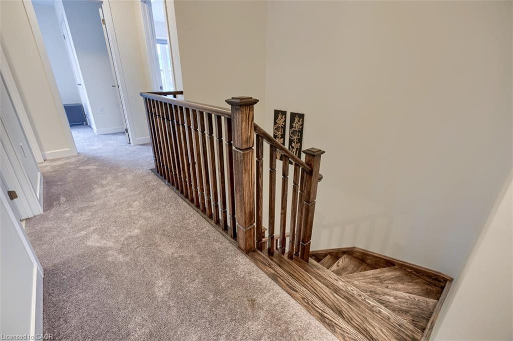 27 Garland Avenue, Cambridge, ON, N1T 0E7 - 25