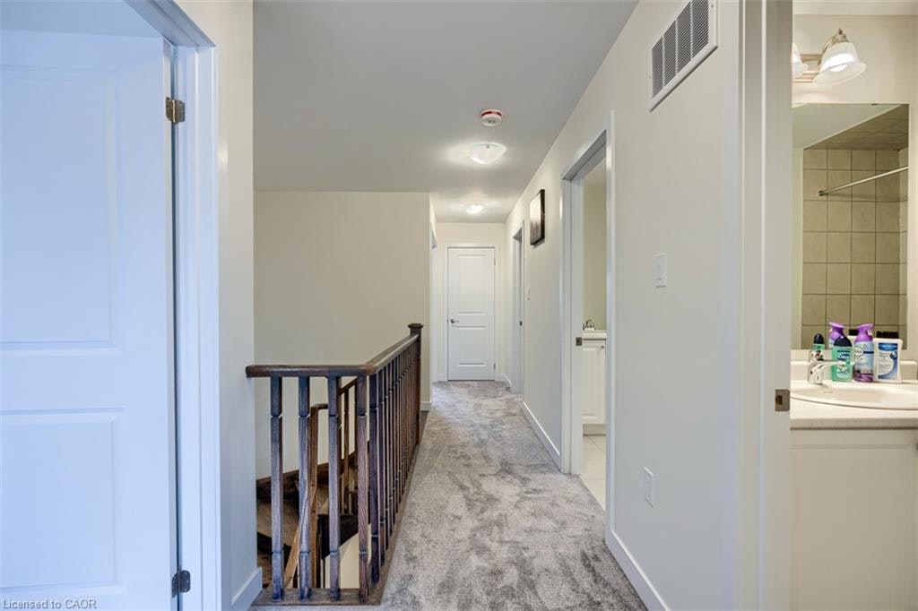27 Garland Avenue, Cambridge, ON, N1T 0E7 - 26
