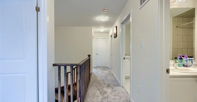 27 Garland Avenue, Cambridge, ON, N1T 0E7 - 26