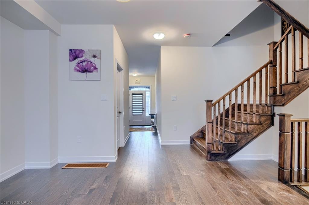 27 Garland Avenue, Cambridge, ON, N1T 0E7 - 7