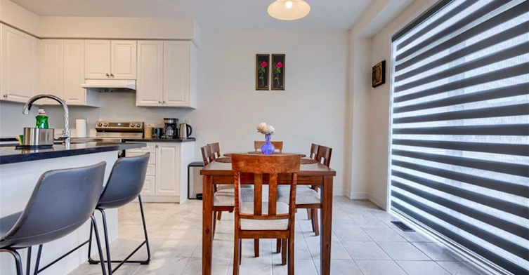 27 Garland Avenue, Cambridge, ON, N1T 0E7 - 21