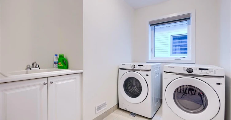 27 Garland Avenue, Cambridge, ON, N1T 0E7 - 45