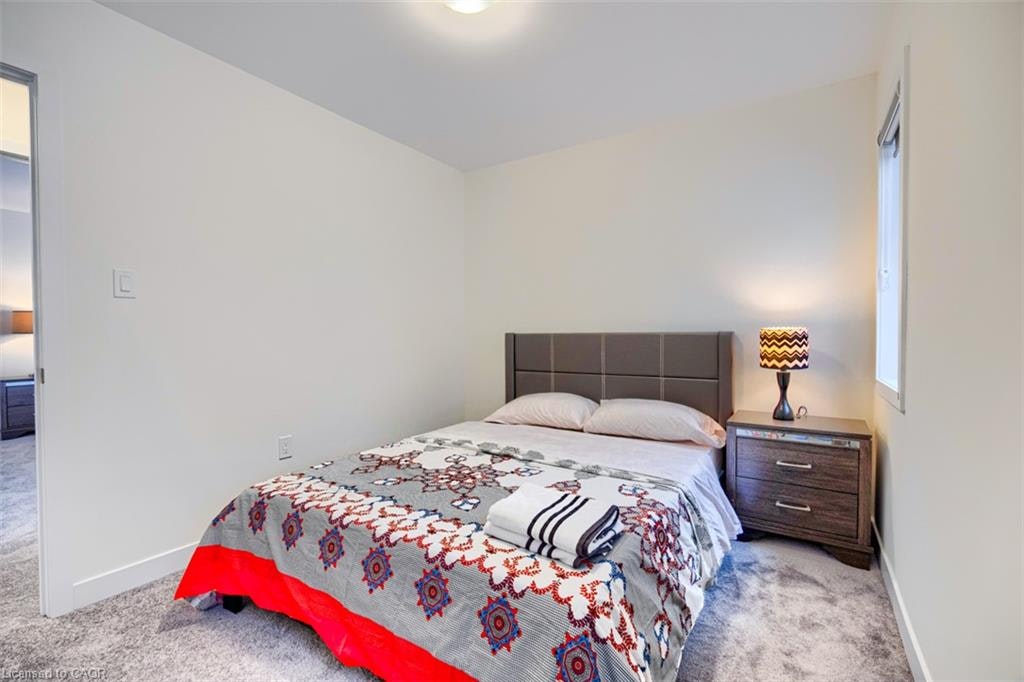 27 Garland Avenue, Cambridge, ON, N1T 0E7 - 36