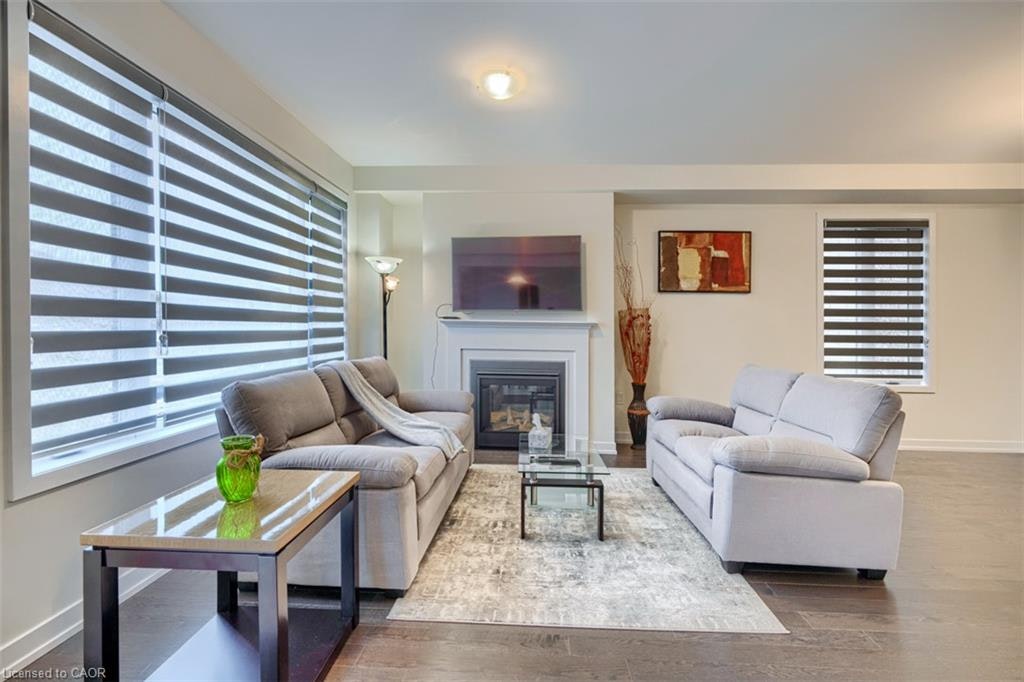 27 Garland Avenue, Cambridge, ON, N1T 0E7 - 12