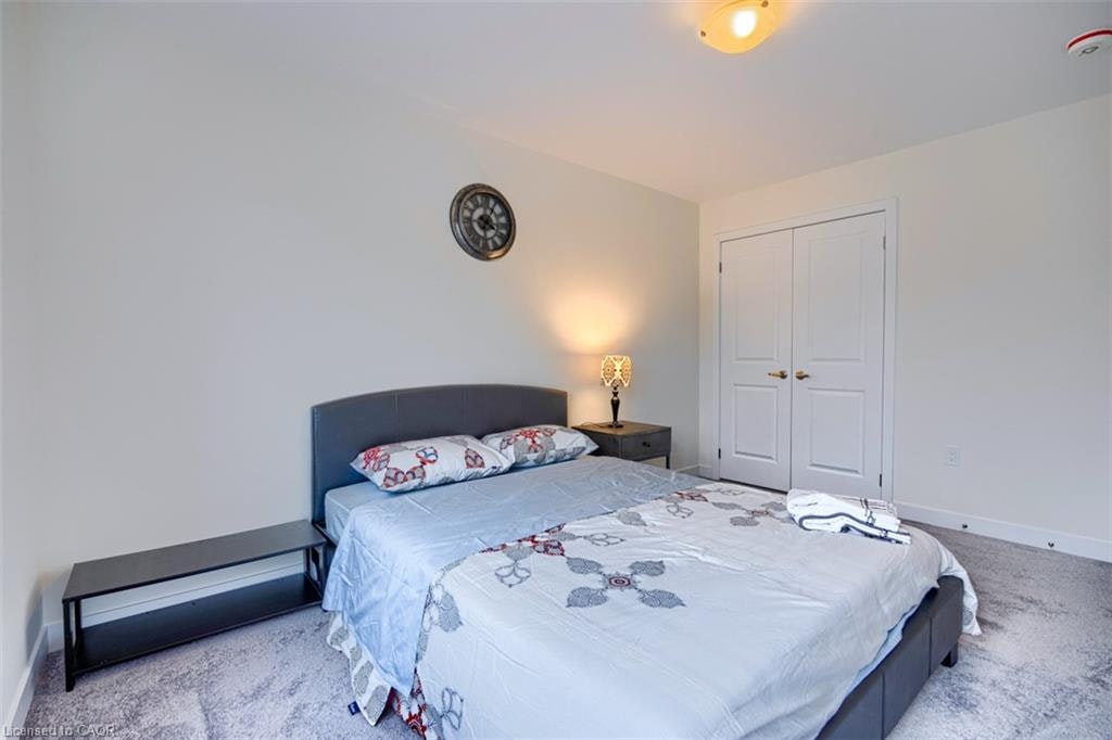 27 Garland Avenue, Cambridge, ON, N1T 0E7 - 38