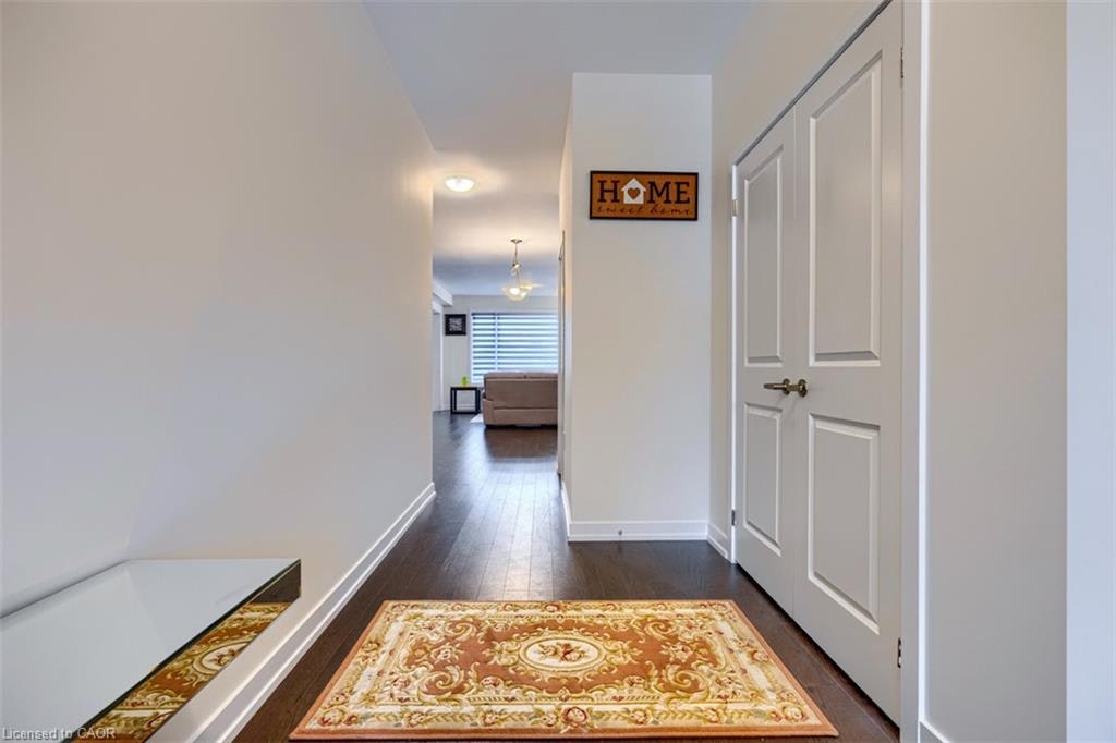 27 Garland Avenue, Cambridge, ON, N1T 0E7 - 6