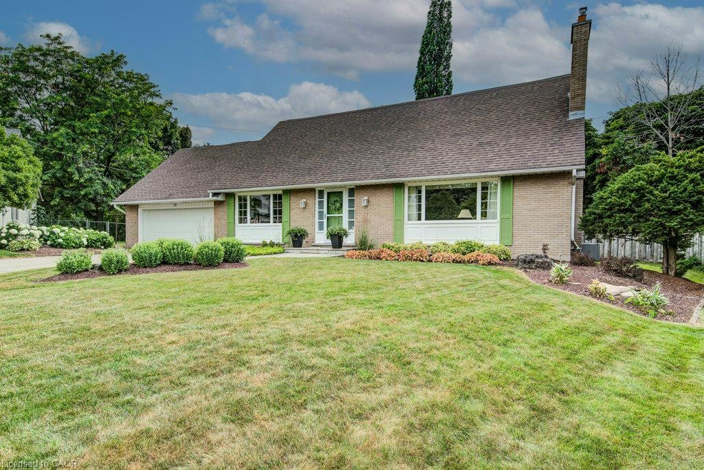 97 Somerset Crescent, Waterloo, ON, N2L 1N1