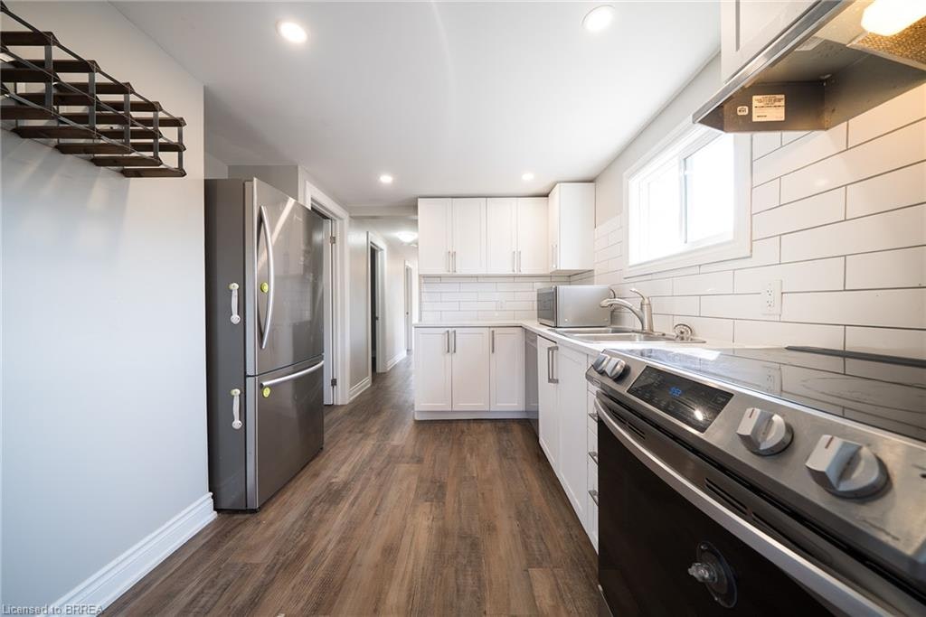 UPPER-20 Fair Avenue, Brantford, ON, N3S 2M5 - 14
