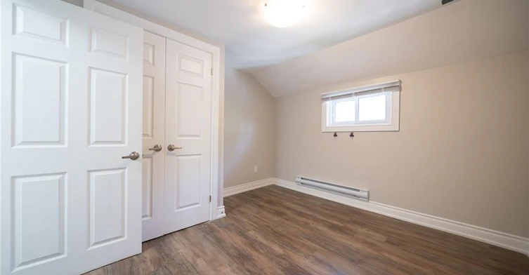 UPPER-20 Fair Avenue, Brantford, ON, N3S 2M5 - 10