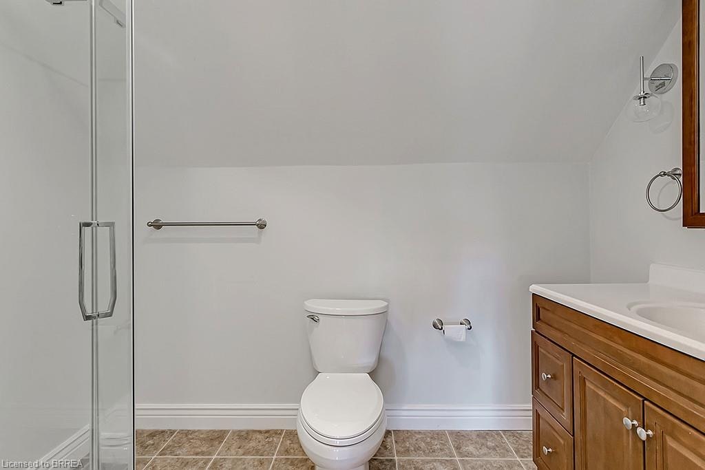 UPPER-153 Drummond Street, Brantford, ON, N3S 6A4 - 23
