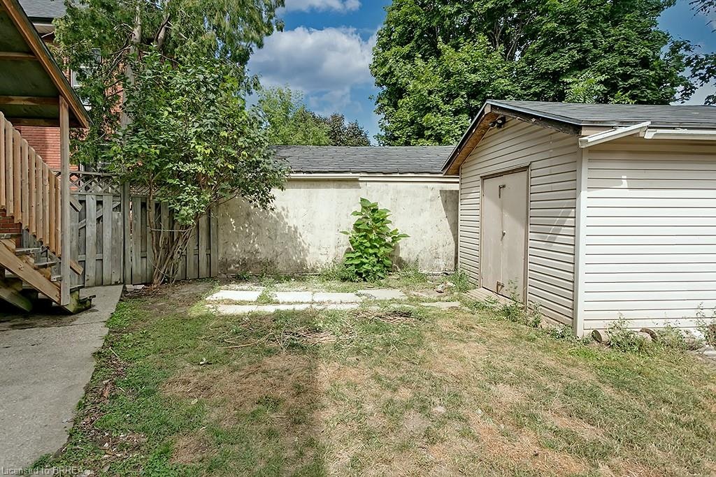UPPER-153 Drummond Street, Brantford, ON, N3S 6A4 - 30