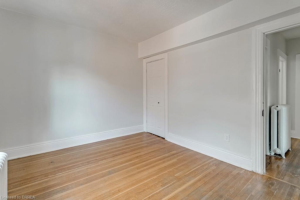 UPPER-153 Drummond Street, Brantford, ON, N3S 6A4 - 17