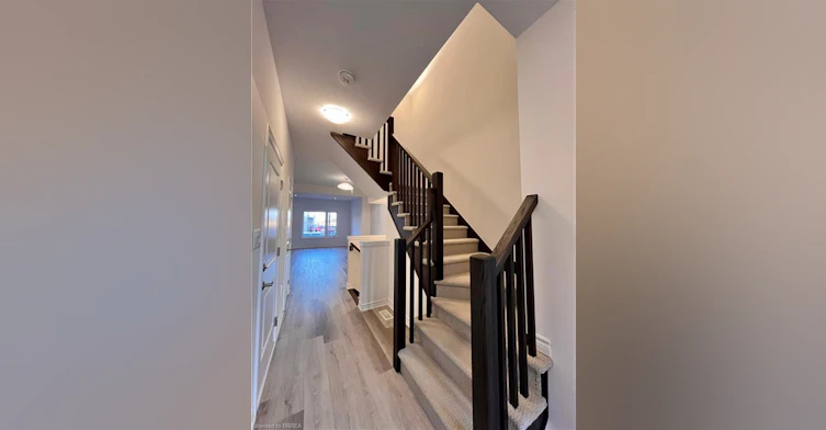 2-461 Blackburn Drive, Brantford, ON, N3T 0W9 - 7