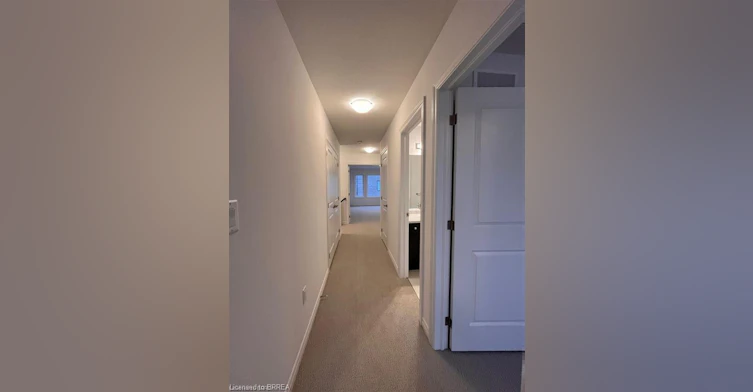 2-461 Blackburn Drive, Brantford, ON, N3T 0W9 - 11