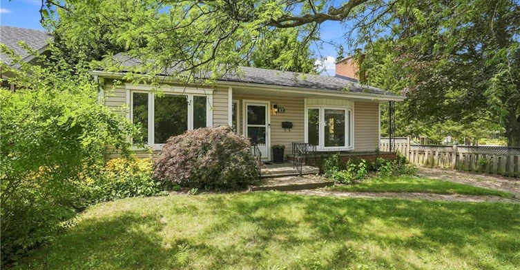 Main-17 Rita Street, Hamilton, ON, L9H 4S1 - 2