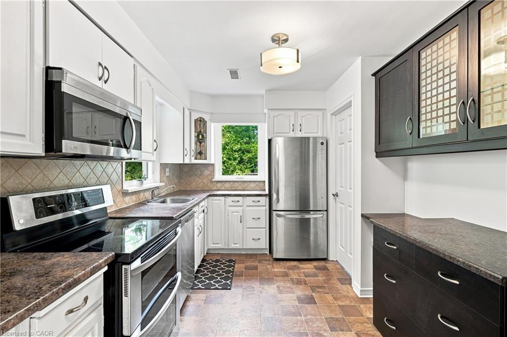 Main-17 Rita Street, Hamilton, ON, L9H 4S1 - 15
