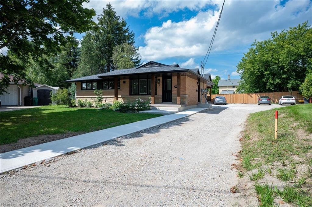 2-10 Cardinal Crescent N, Waterloo, ON, N2J 2E4 - 4