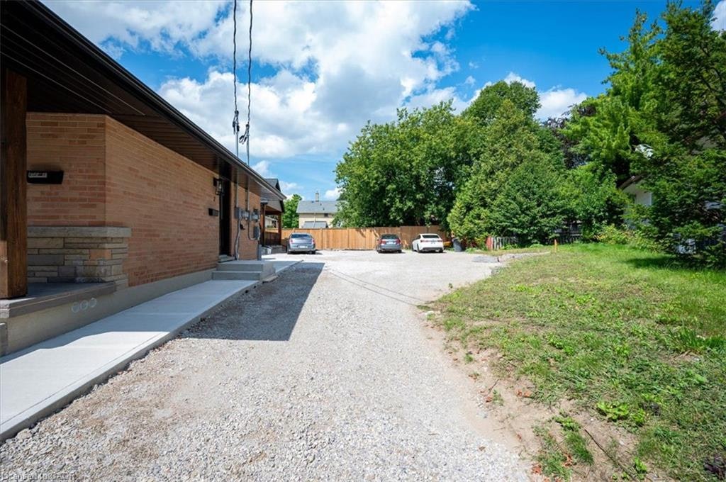 2-10 Cardinal Crescent N, Waterloo, ON, N2J 2E4 - 5