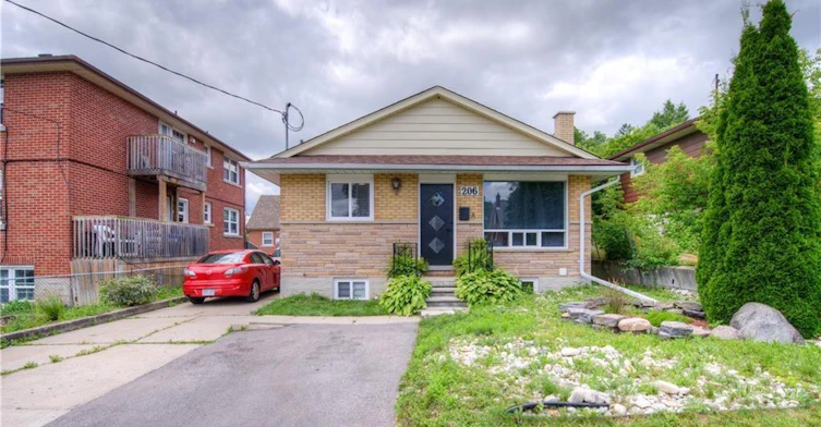 B-206 Lorne Avenue, Kitchener, ON, N2M 3Y7