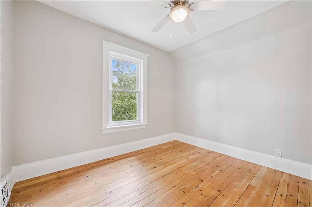 46 Pequegnat Avenue, Kitchener, ON, N2H 1R8 - 18