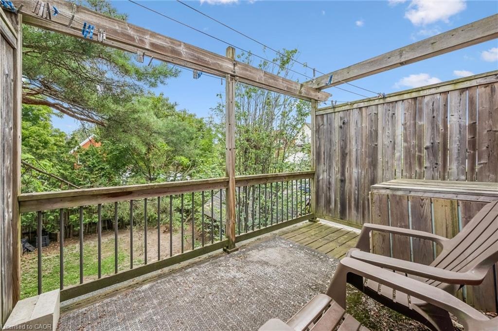 46 Pequegnat Avenue, Kitchener, ON, N2H 1R8 - 27