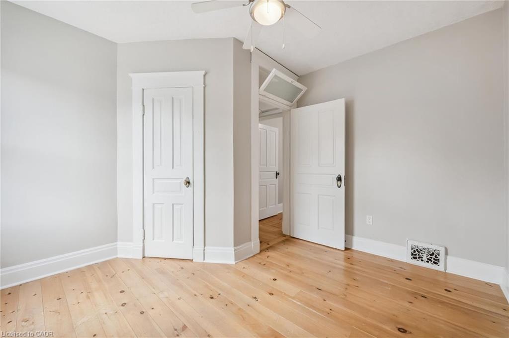 46 Pequegnat Avenue, Kitchener, ON, N2H 1R8 - 23