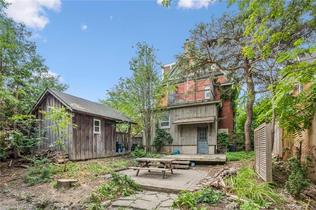 46 Pequegnat Avenue, Kitchener, ON, N2H 1R8 - 38