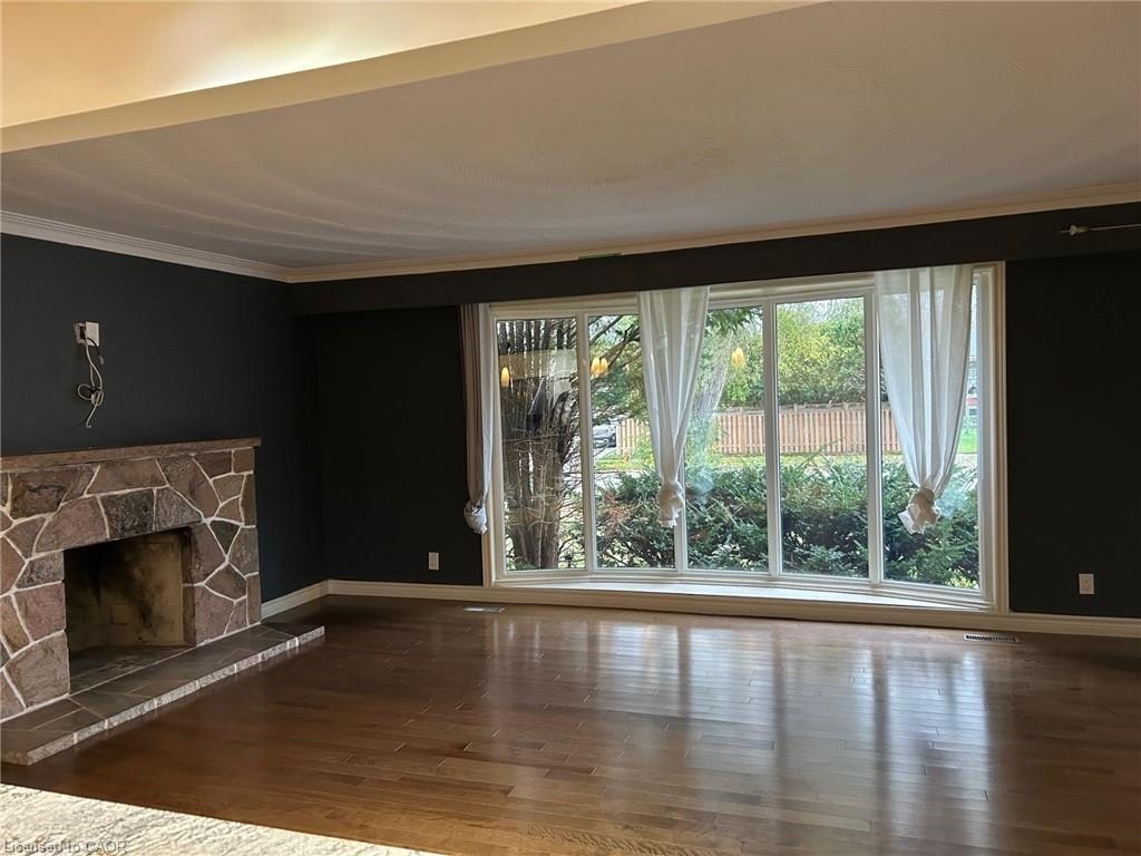 203 Penn Drive, Burlington, ON, L7N 2B6 - 7