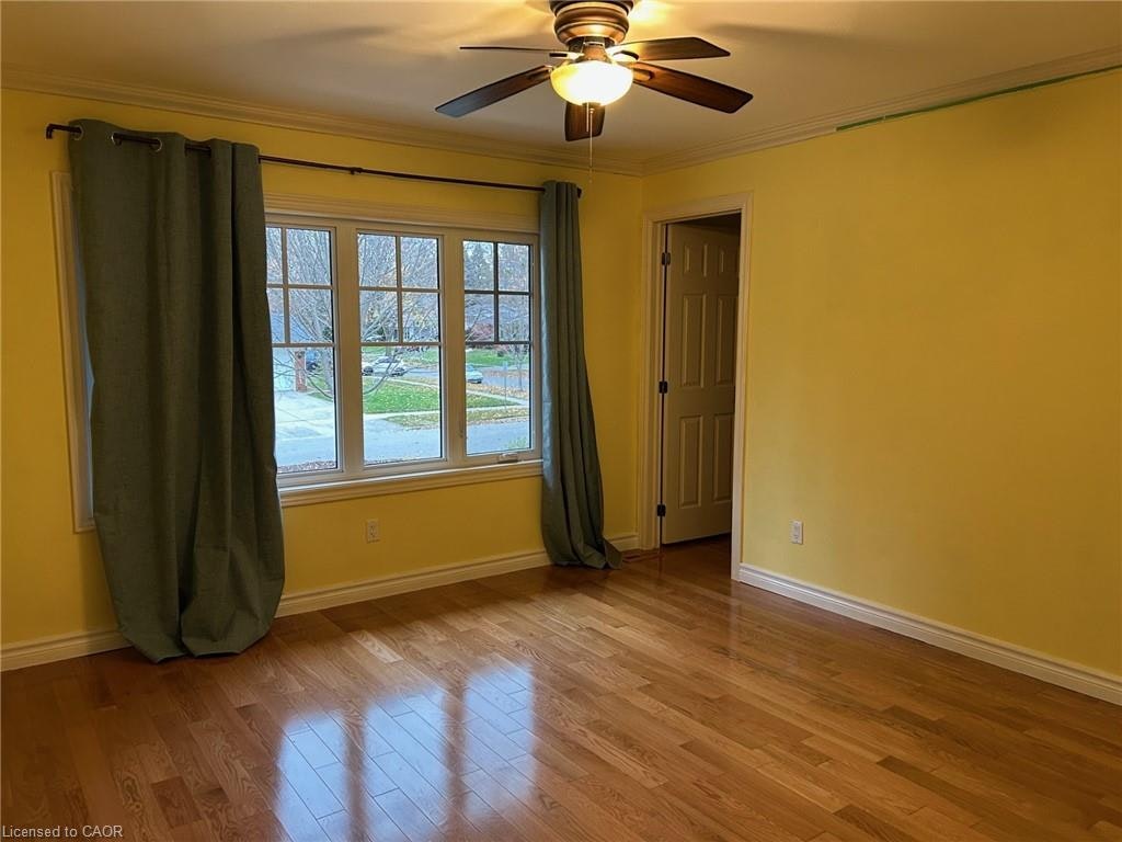 203 Penn Drive, Burlington, ON, L7N 2B6 - 11