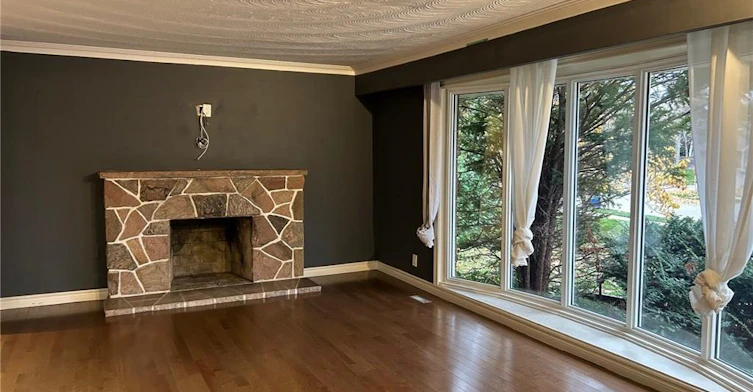 203 Penn Drive, Burlington, ON, L7N 2B6 - 8