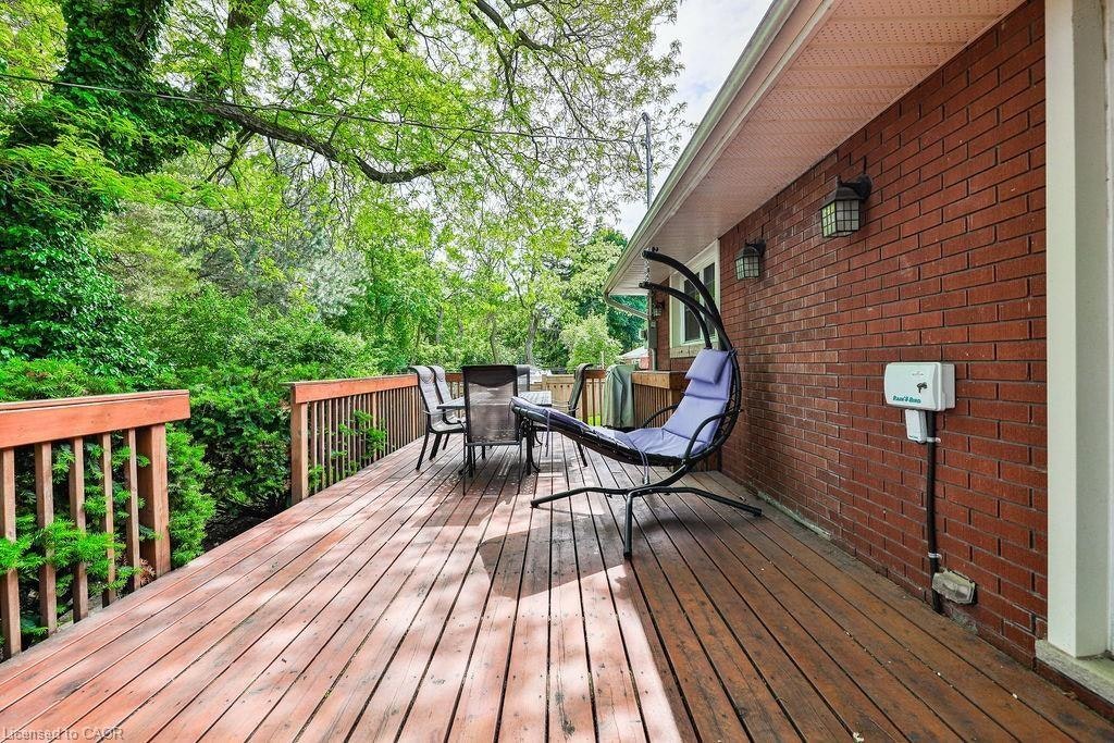 203 Penn Drive, Burlington, ON, L7N 2B6 - 15