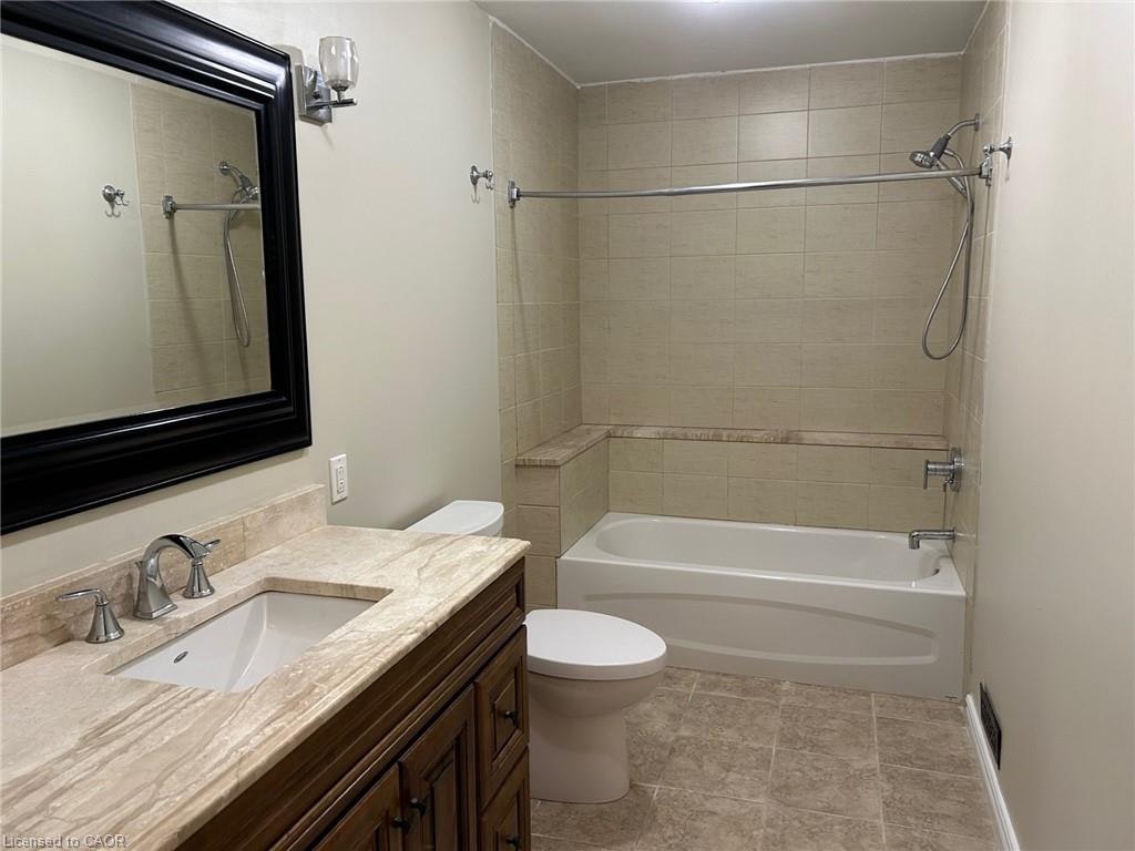 203 Penn Drive, Burlington, ON, L7N 2B6 - 13