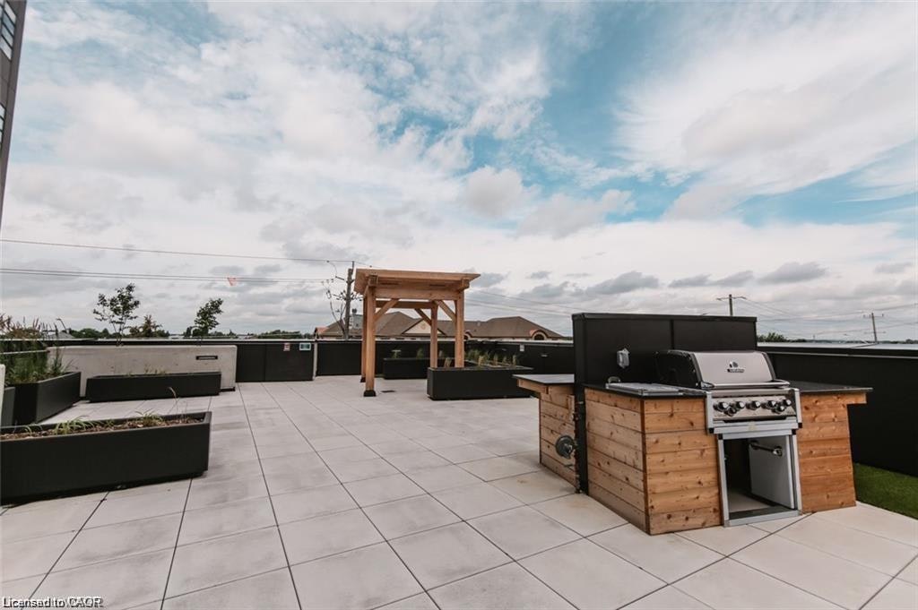 512-247 Northfield Drive E, Waterloo, ON, N2K 0G9 - 8